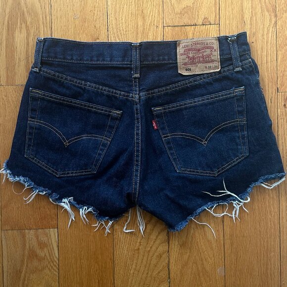 Dark Blue Cut-off Levi's Shorts - Picture 2 of 2